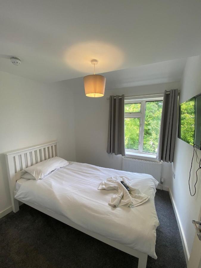 Contractors Guest House High Wycombe Exterior foto